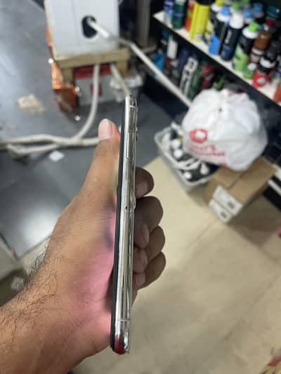 Apple iPhone XS