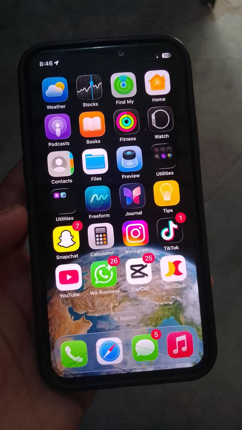 Apple iPhone 11 Pro 1