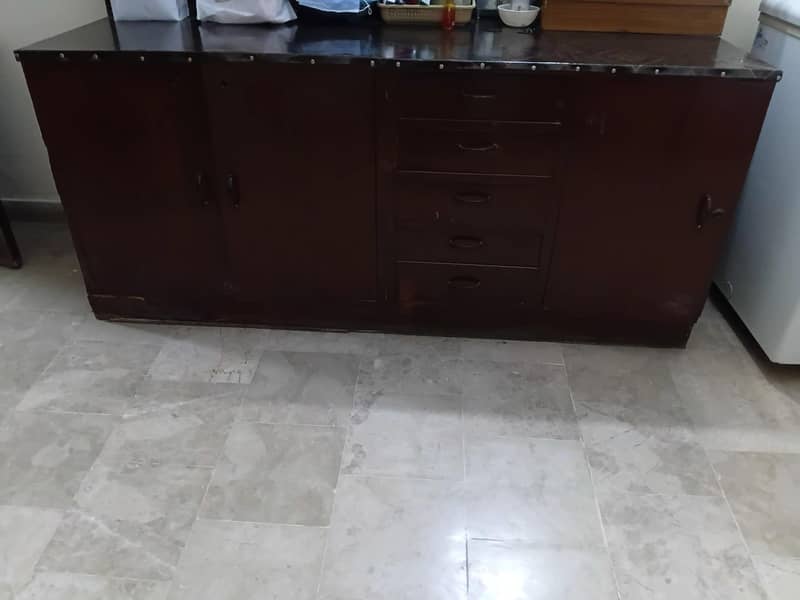 cabinets 4