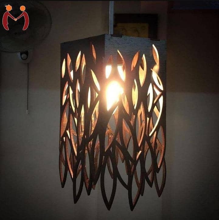 Decurated Leaf Lamp 0