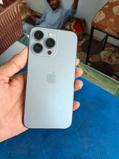 Apple iPhone 13 Pro