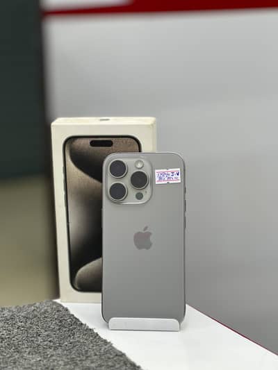 Apple iPhone 15 Pro natural titanium 128 gb jv with box