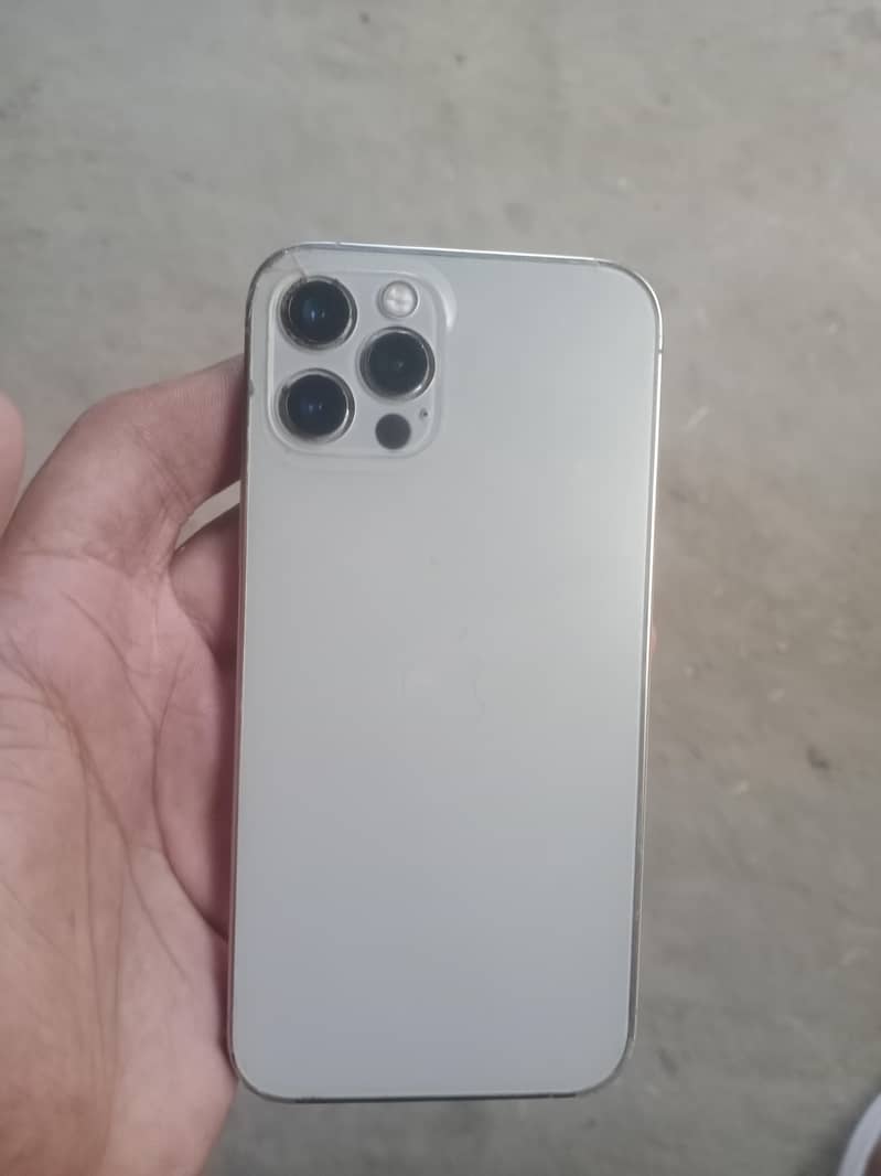 Apple iPhone 12 Pro 1