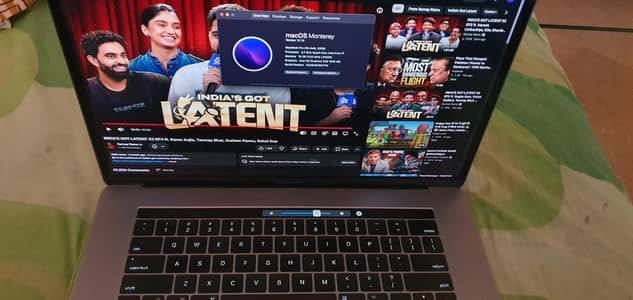 MacBook pro 2016 Mint condition