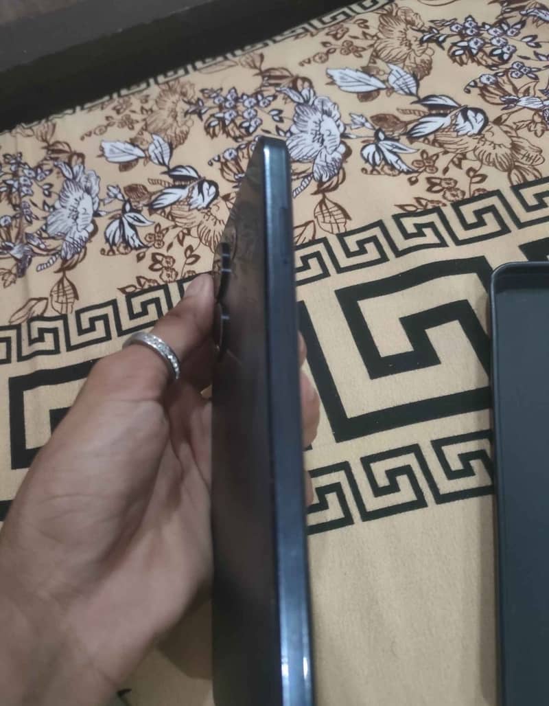 Tecno CAMON 20 2