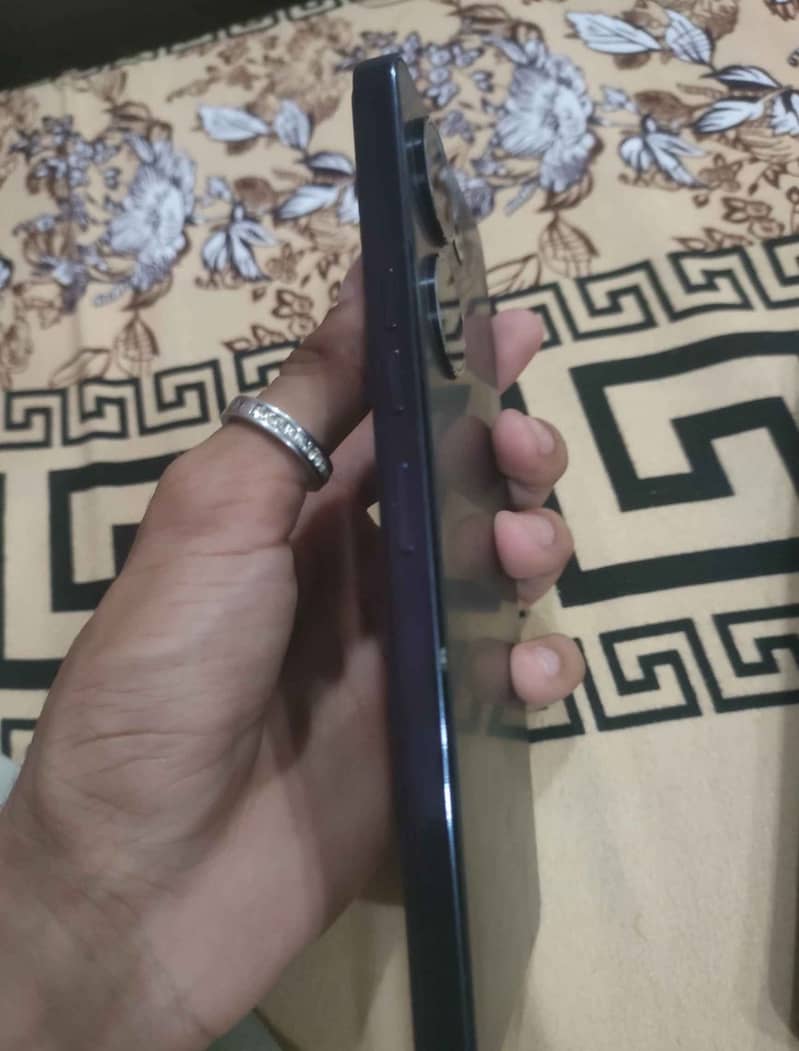 Tecno CAMON 20 3
