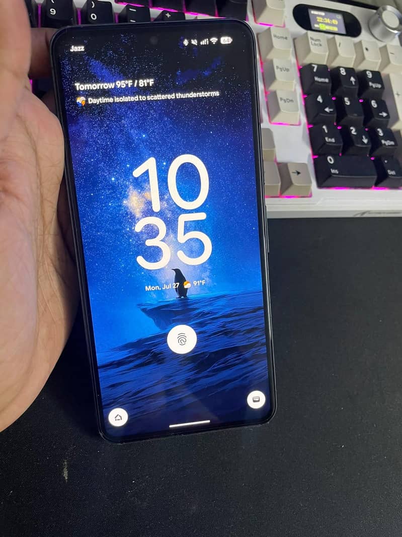 Google Pixel 8 Pro 2