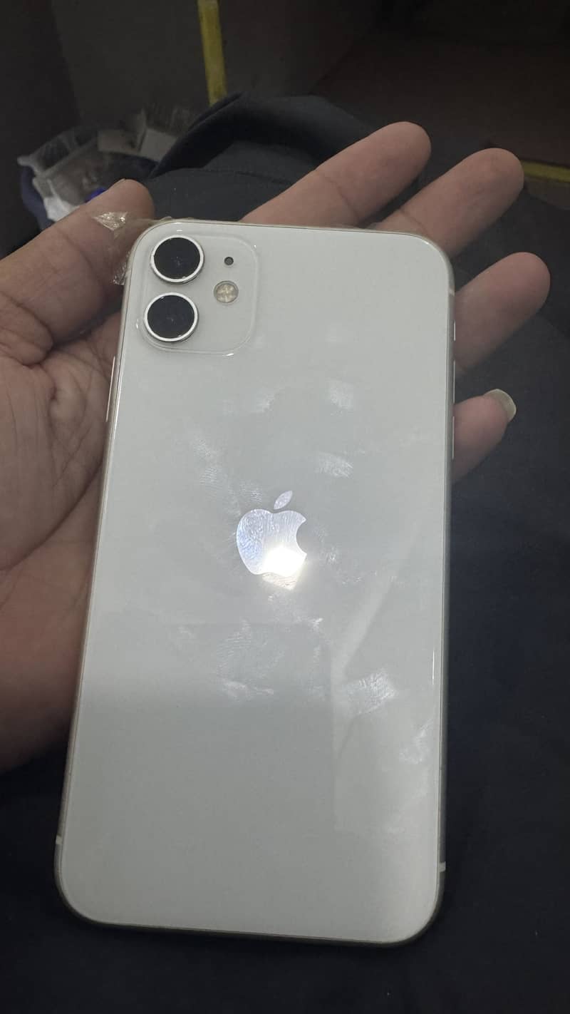 Apple iPhone 11 0