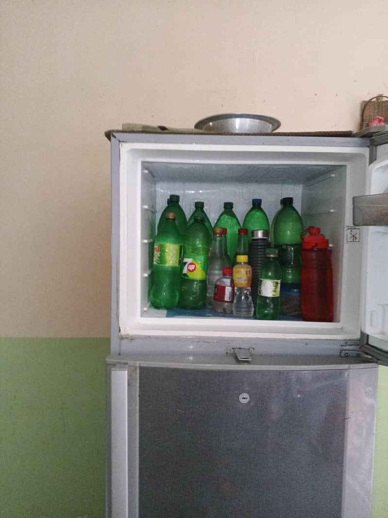 refrigerator 1