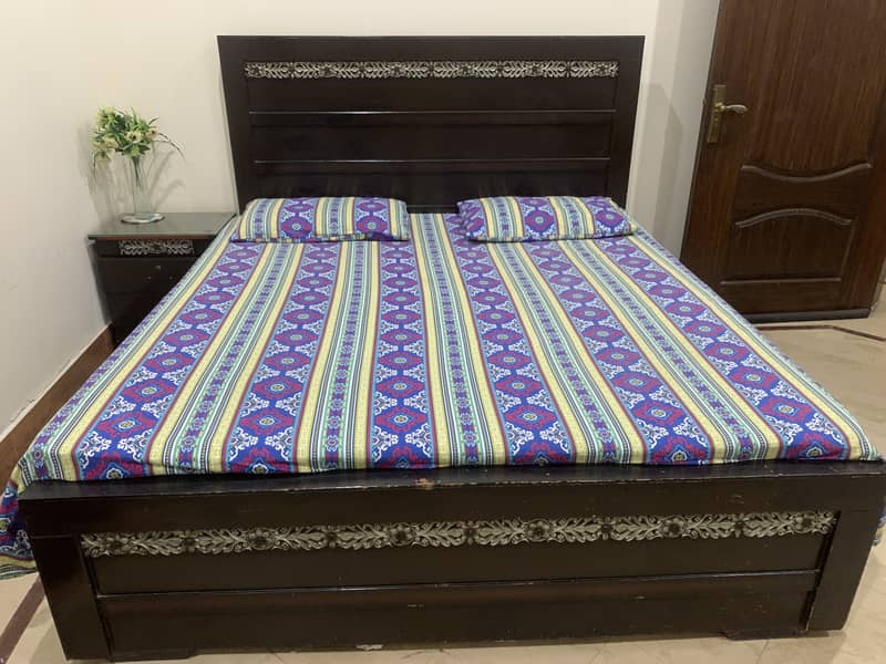 King Sized Bed with two side tables 1