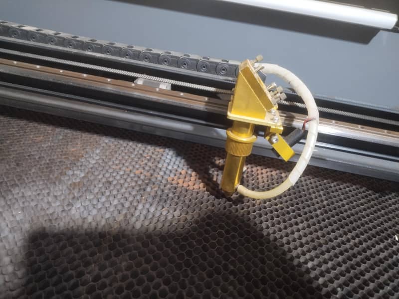 laser engraving machine 1
