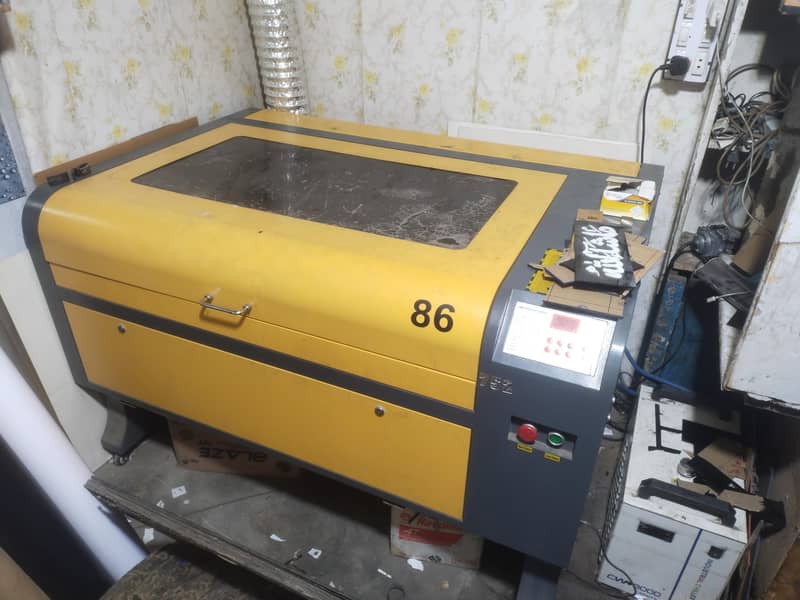 laser engraving machine 3