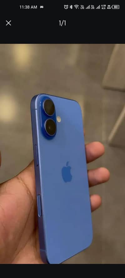 Apple iPhone 16