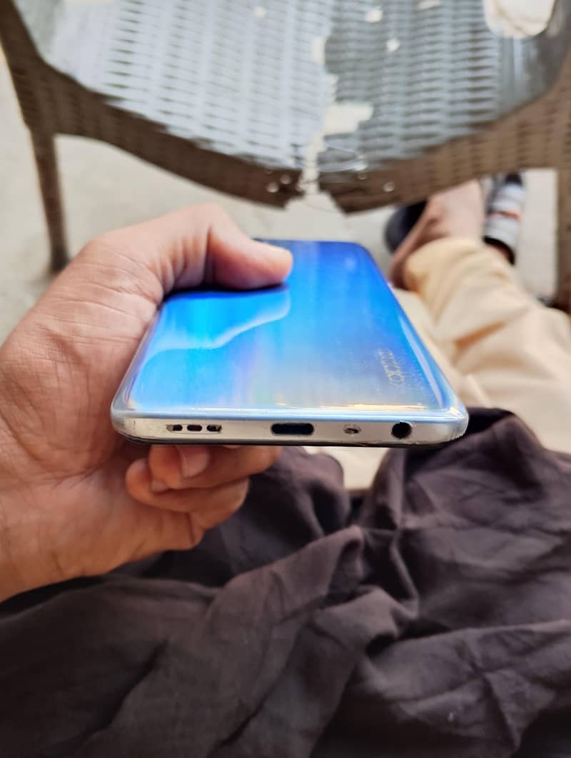 OPPO A54 1
