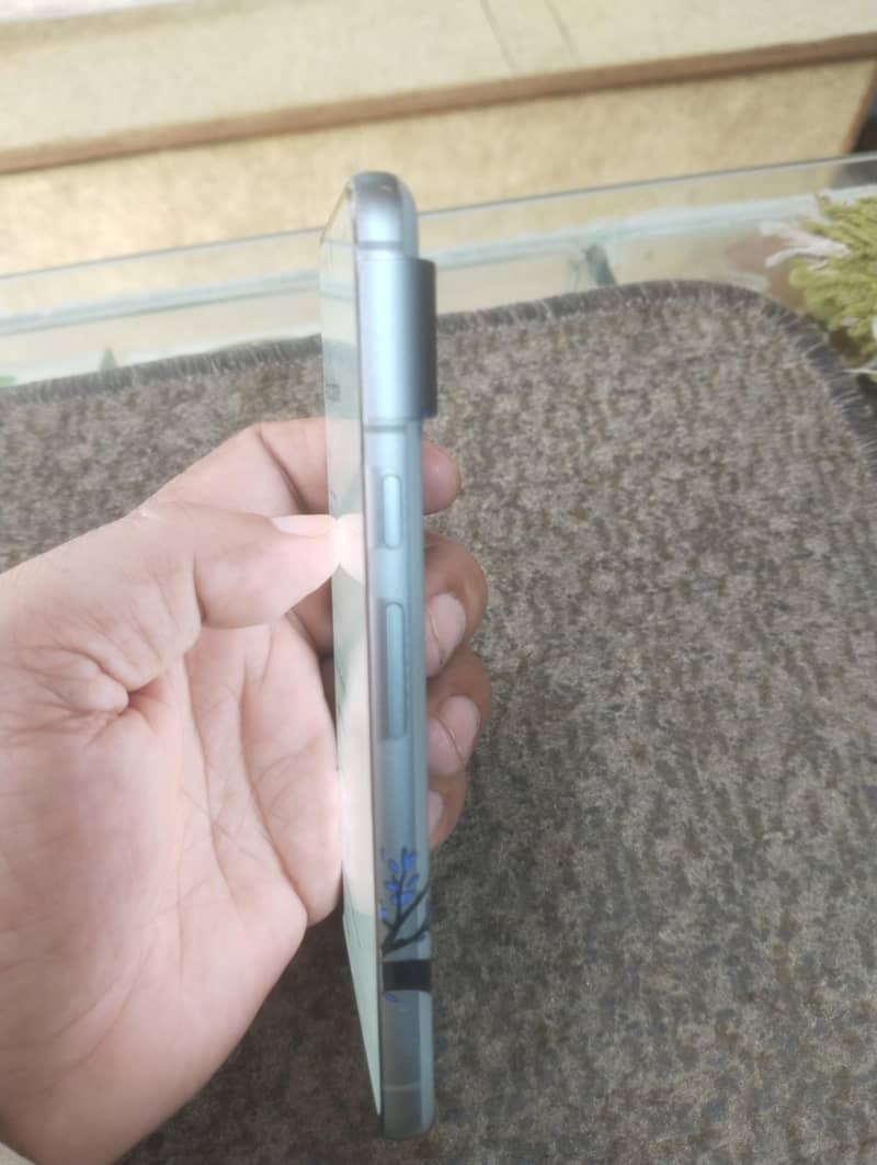 Google pixel 8 3