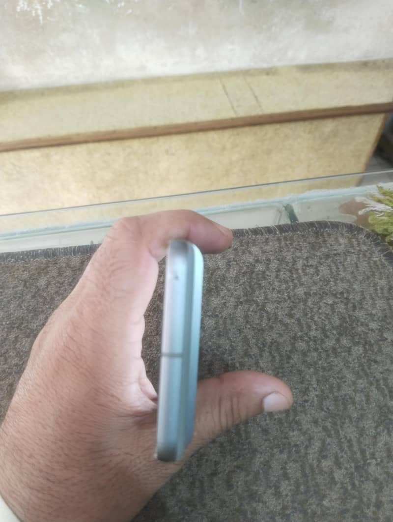 Google pixel 8 6