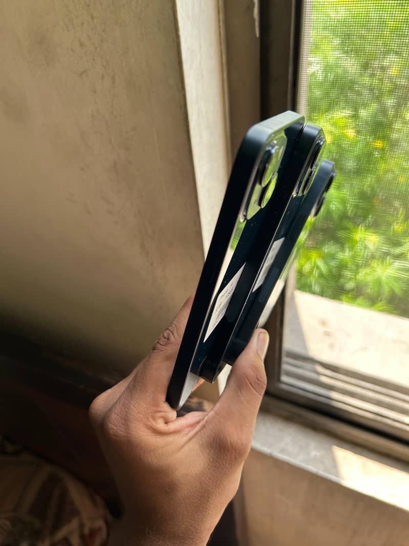 Apple iPhone 14 1