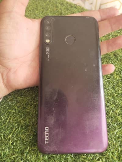 Tecno Spark 4
