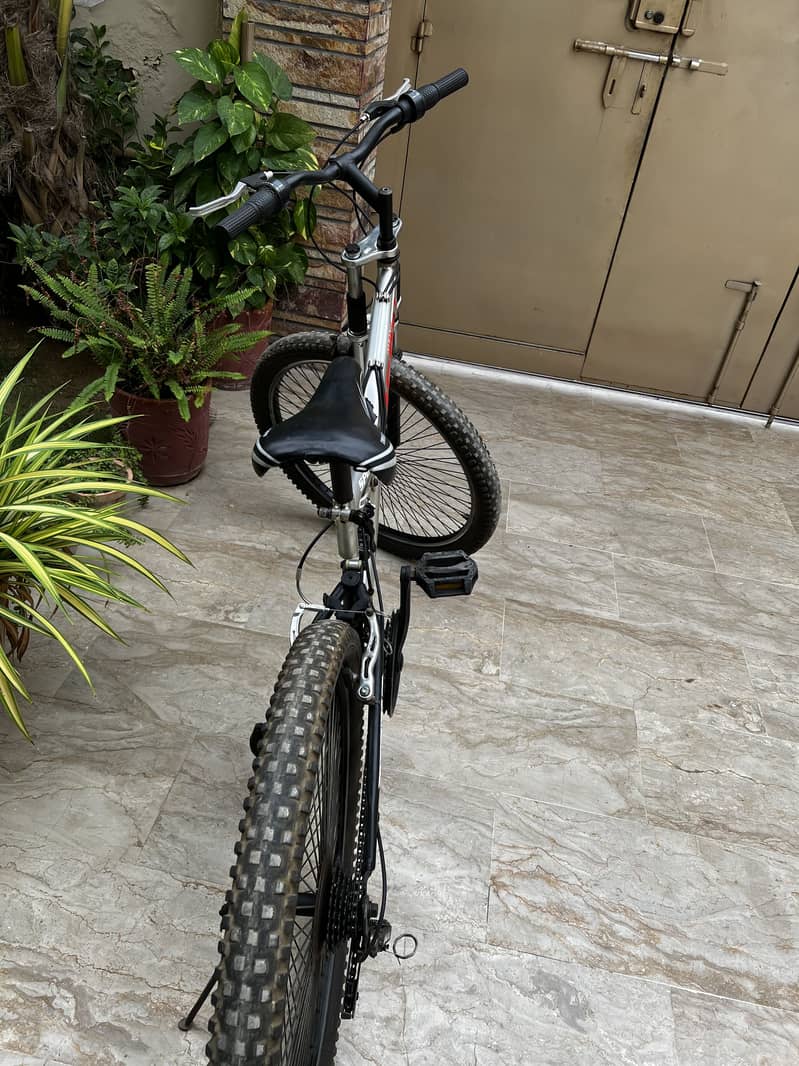 TRIGON CYCLE 4