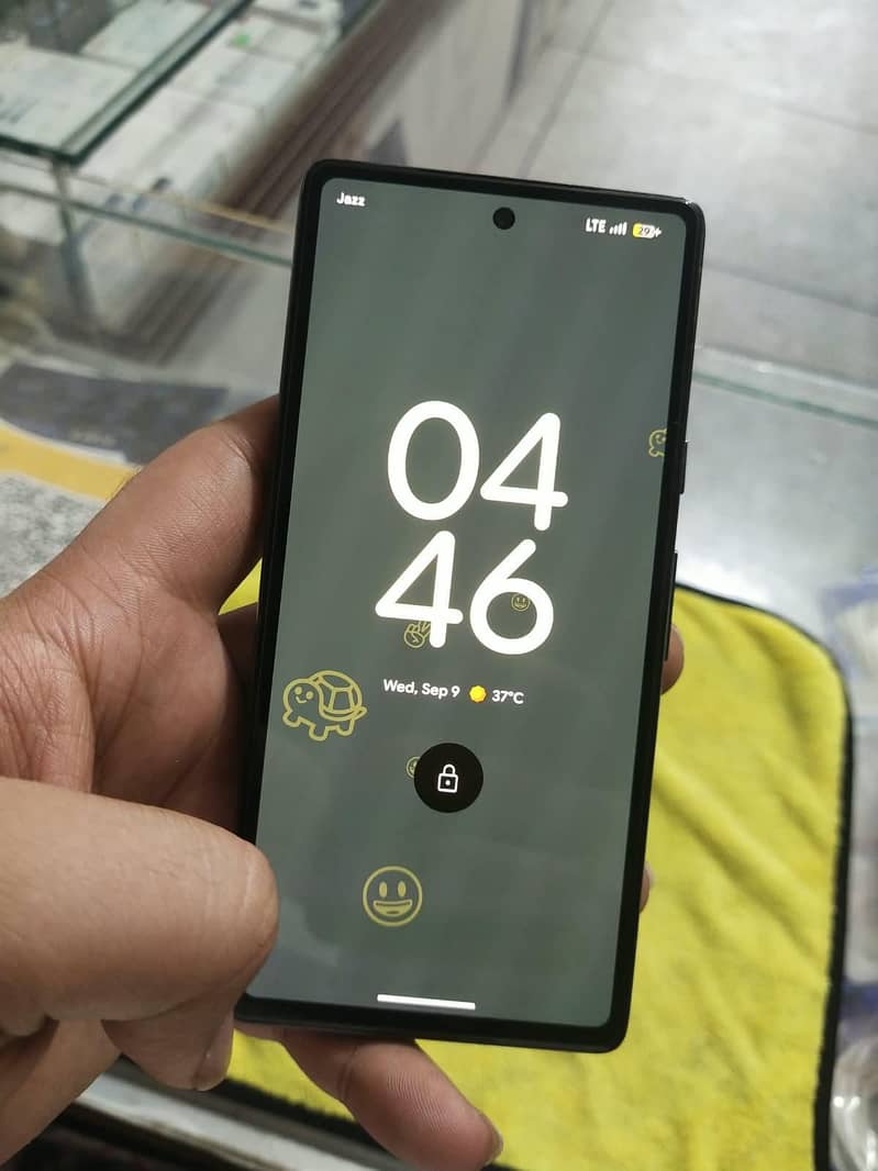 Google Pixel 7a 6