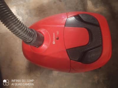 vacuum cleaner