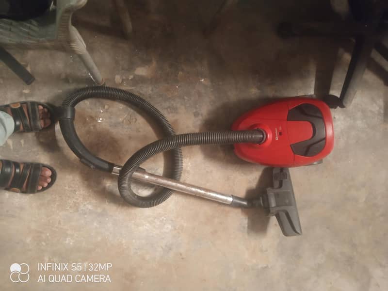 vacuum cleaner 4