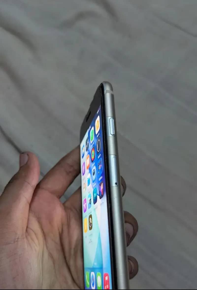 Apple iPhone SE 0