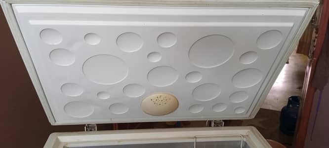 HAIER DEEP FREEZER FOR SALE