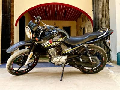 YAMAHA YBR 125G 2022
