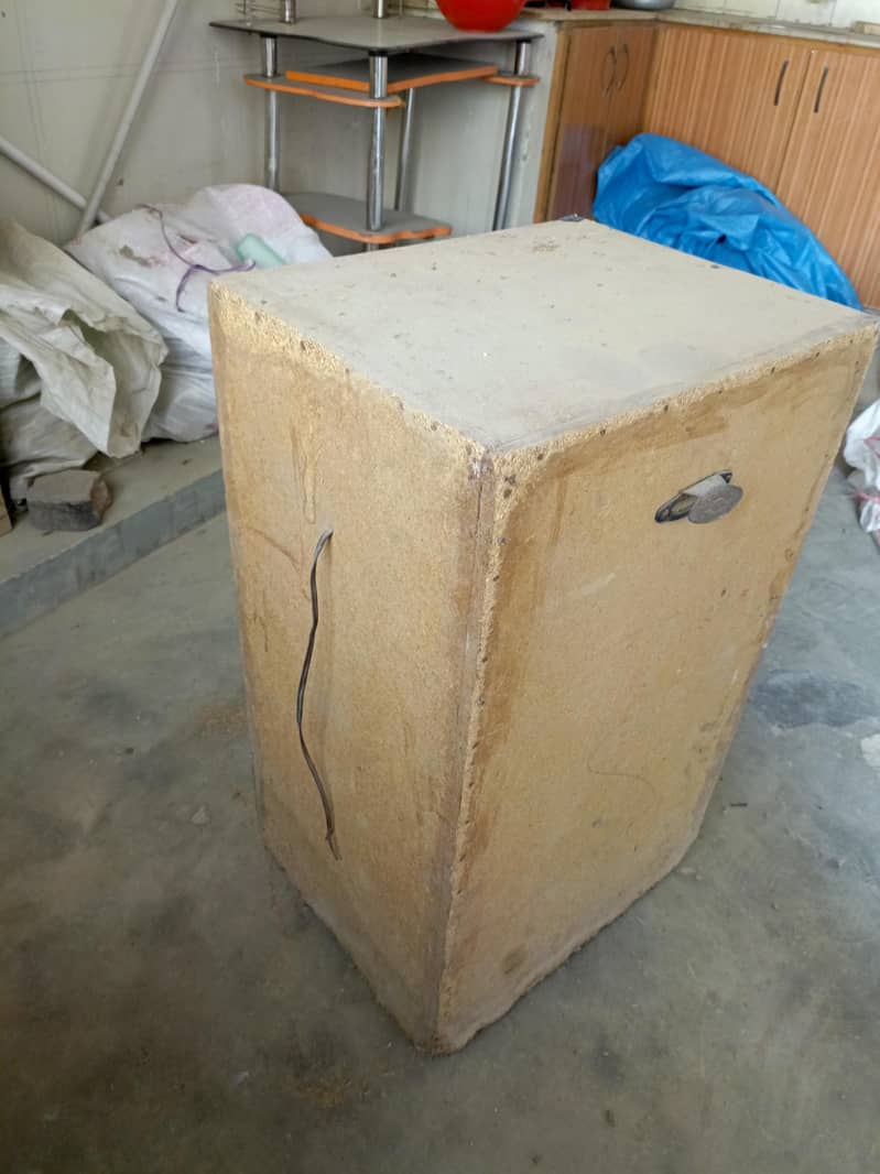 single speaker 2
