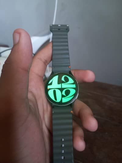 Samsung galaxy watch 7 for sale and exchange