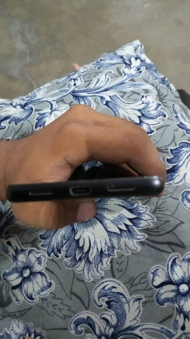 Google Pixel 7 5