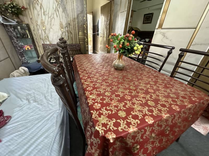 6 seater’s dining Table 0