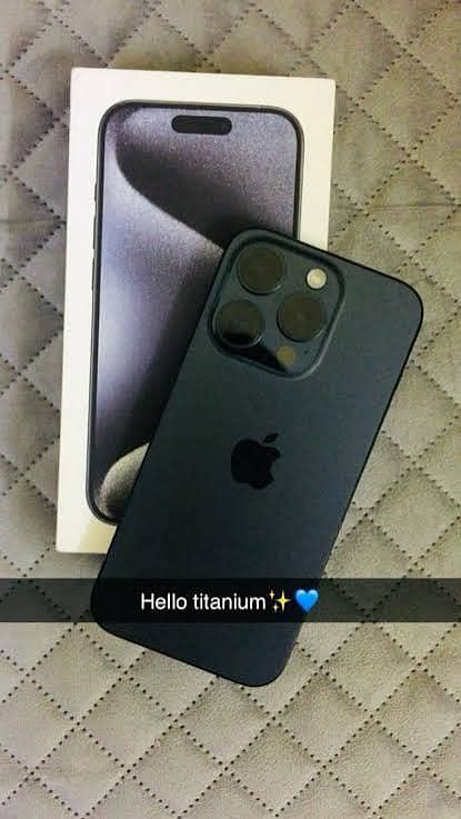 Apple iPhone 15 Pro 0