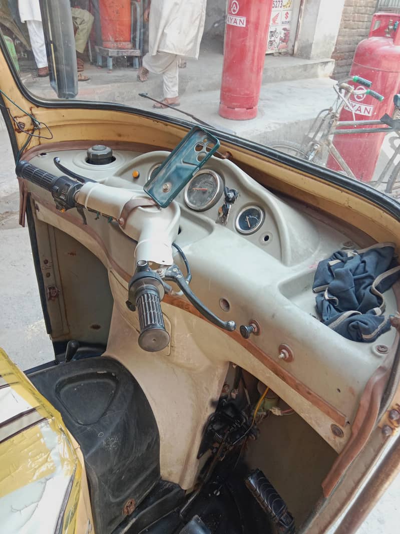 auto rickshaw saaz 3