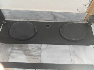 Back speaker box