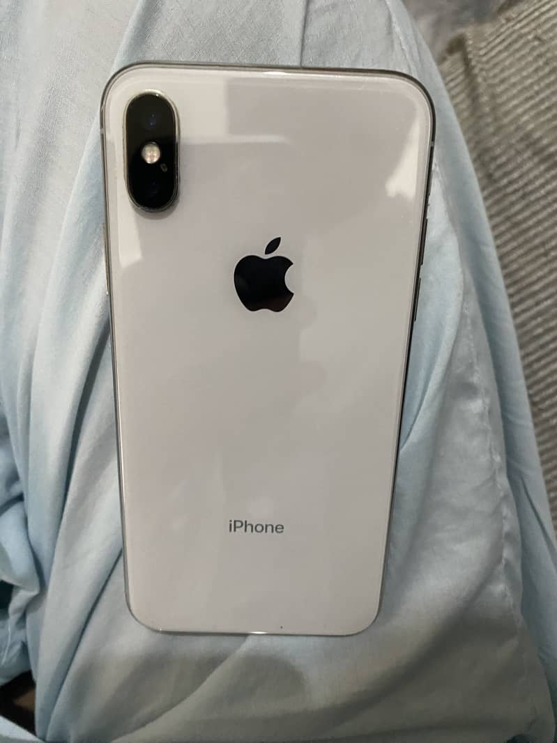 Apple iPhone X 3