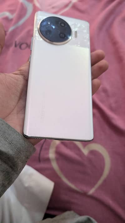 Tecno Spark 20 Pro Plus
