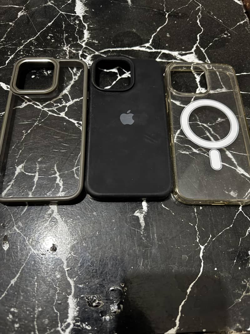 Apple iPhone 15 Pro Max 3