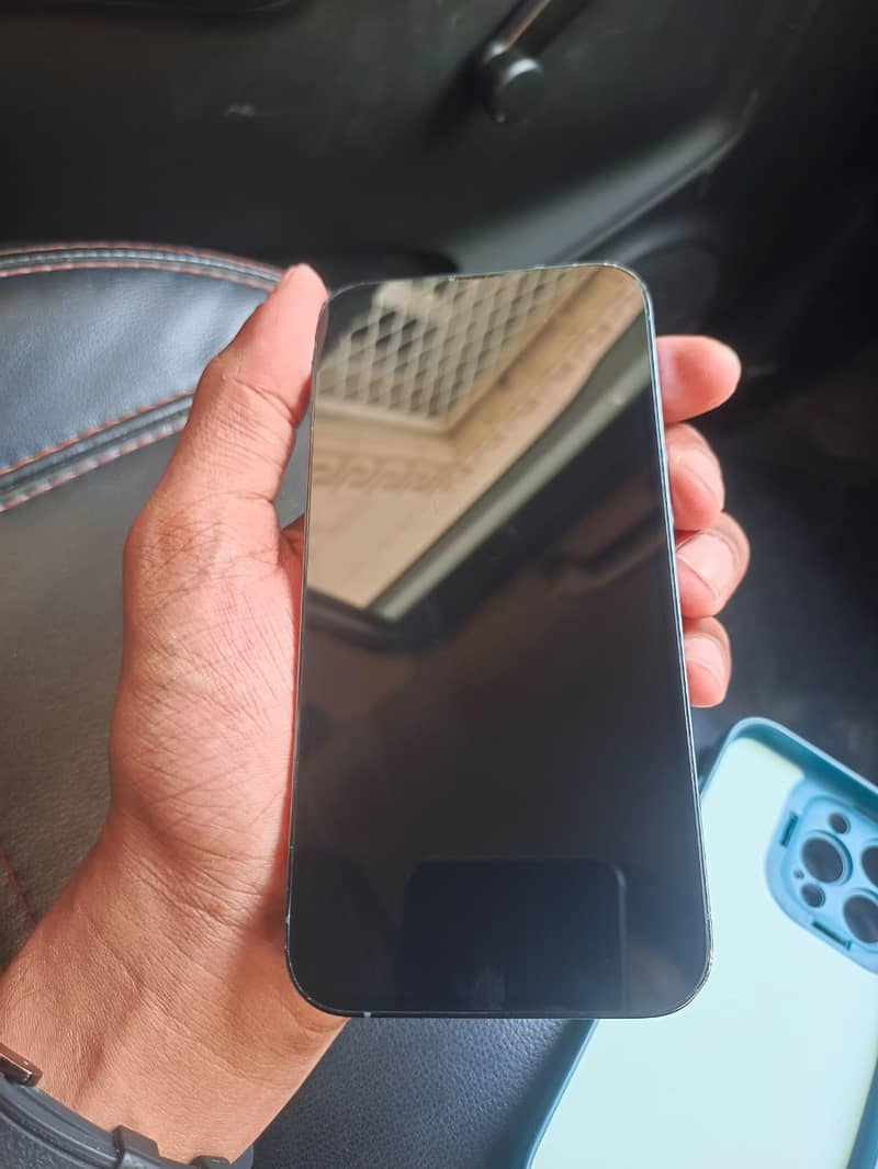 Apple iPhone 13 Pro 1