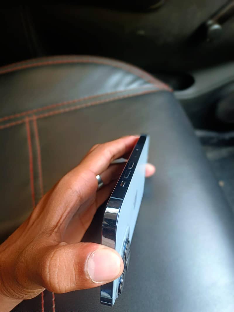 Apple iPhone 13 Pro 6