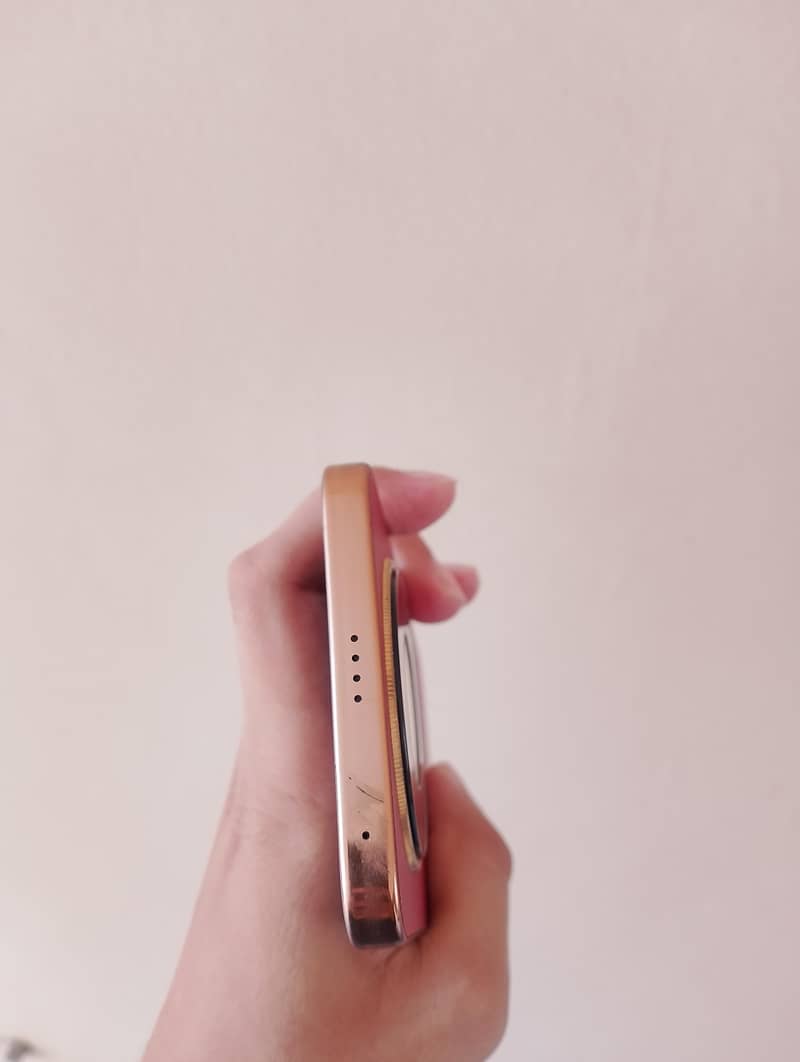 Honor X9D 4