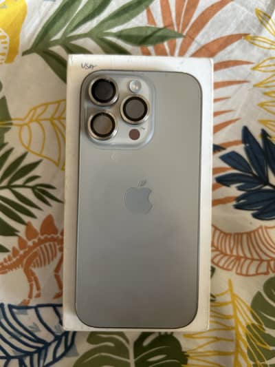 Apple iPhone 16 Pro
