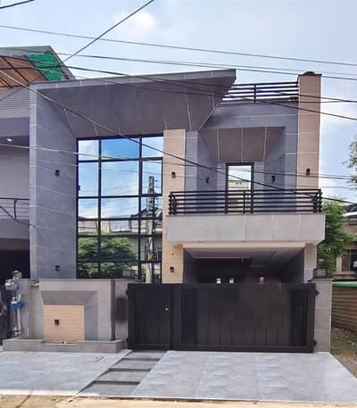 5 Marla Brand New Luxury House For Sale In Johar Town Near To Emporium Mall Hot Location