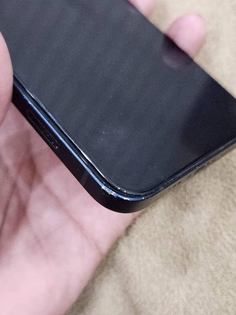 Apple iPhone 12 5