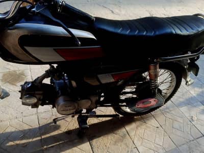 union star bike 70 cc islamabad rigistered biomatric on the spot kisi