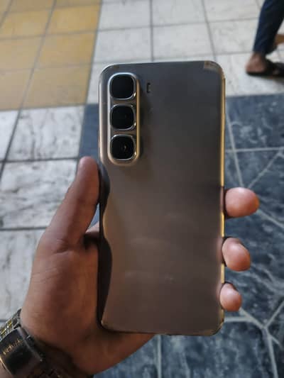 Infinix Hot 60 pro + 10/10 condition ha