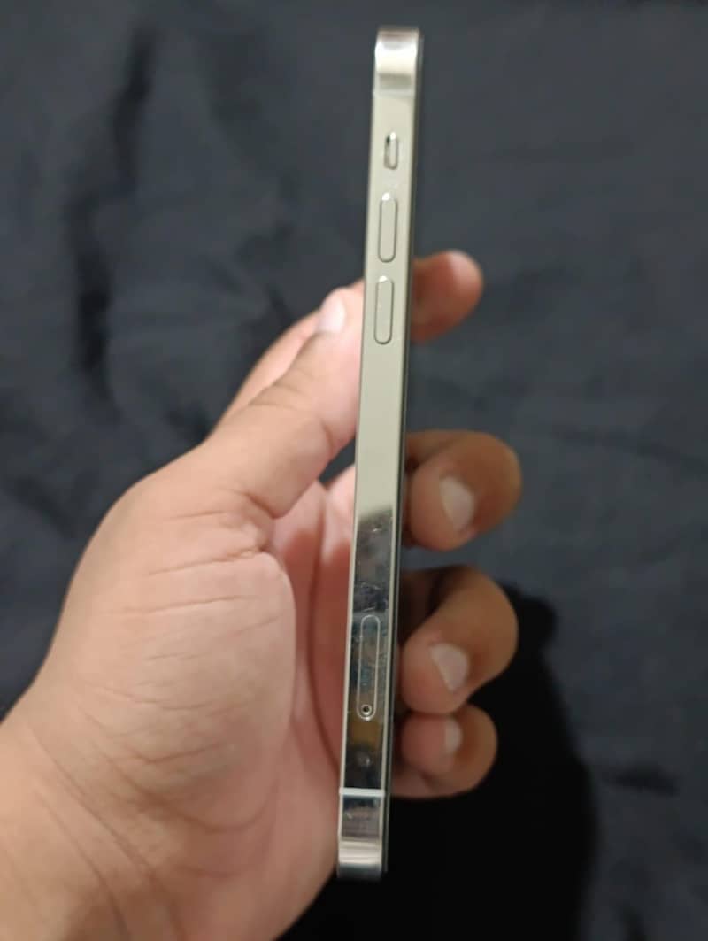 Apple iPhone 12 Pro 5