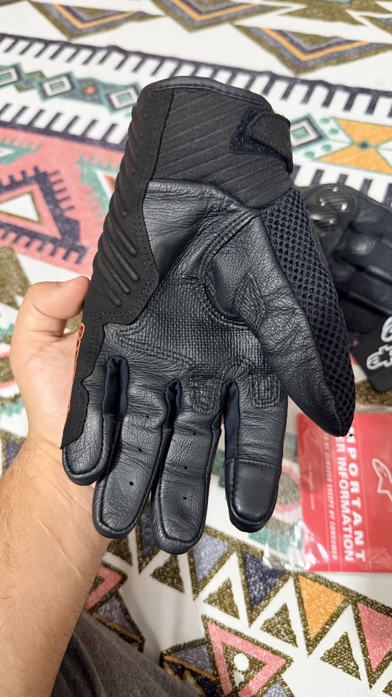 Alphinestar gloves 3