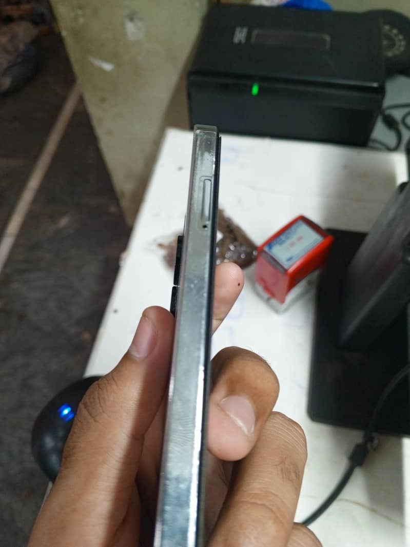Tecno CAMON 20 2